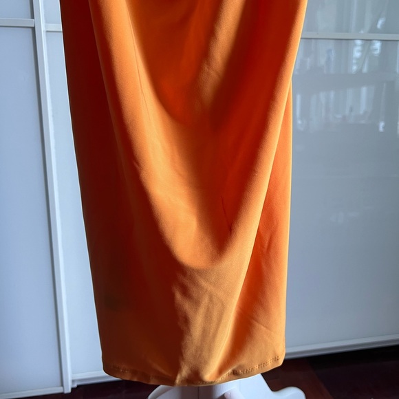 Orange zara dress - Picture 4 of 4